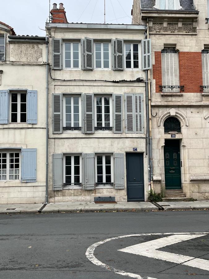 L'Appart Sur Jardin 42M2 Tres Calme La Rochelle  Exterior foto